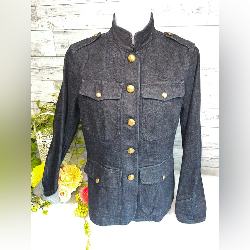 Blue jean jacket long sleeve with Brass buttons. Medium